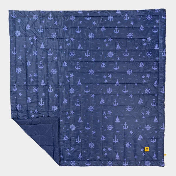 XL Outdoorsy™ Blanket