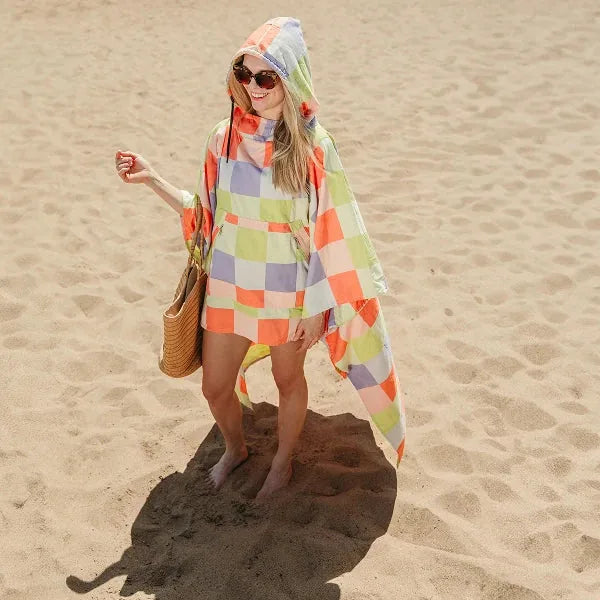 Big Blanket Factory Sale: Big Beachy™ Poncho — Outdoor sand-resistant