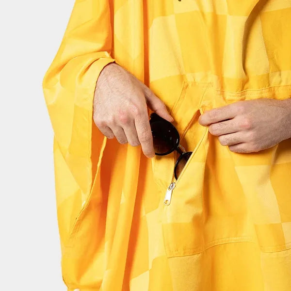 Big Blanket Factory Sale: Big Beachy™ Poncho — Outdoor sand-resistant