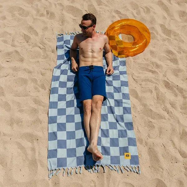 Big Blanket Big Beachy™ Towel — Poolside Checkered