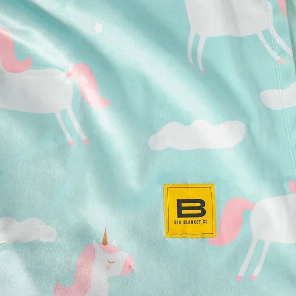 Big Blanket Original Stretch™ Blanket — Unicorns