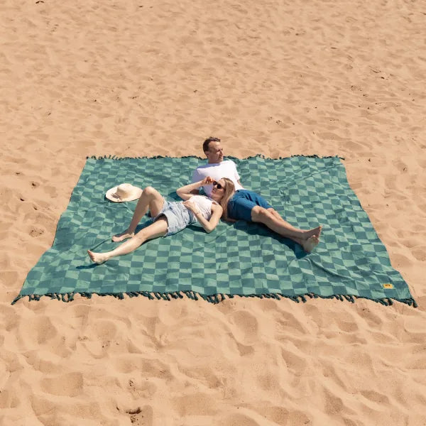 Big Beachy™ Blanket