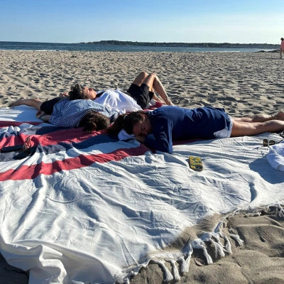 Huge beach blanket deals