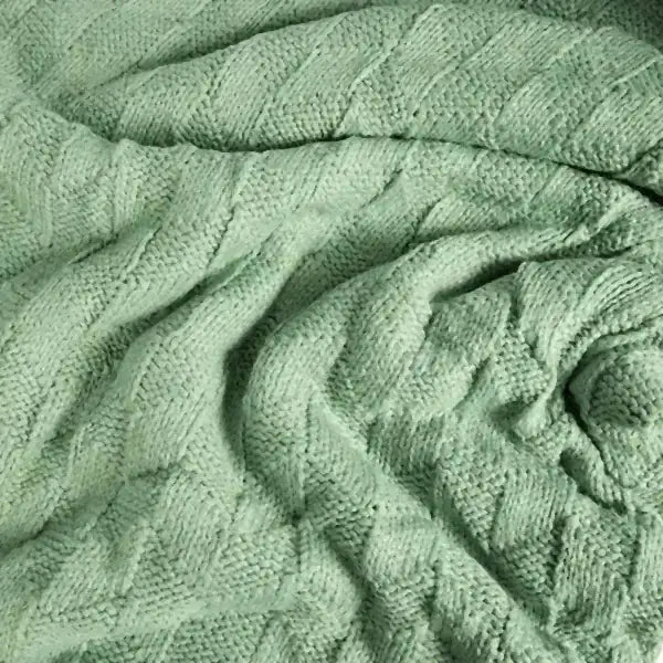 Big Blanket Factory Sale: Classic Knitted™ Blanket — Chunky knit