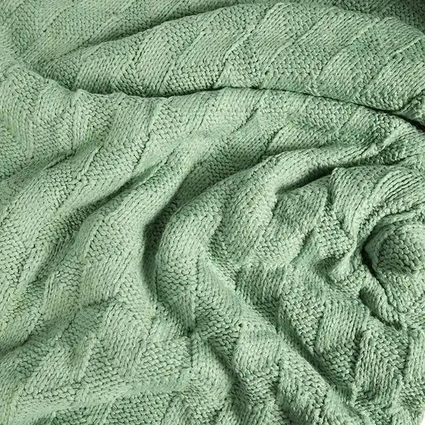 Big Blanket Factory Sale: Classic Knitted™ Blanket — Chunky knit