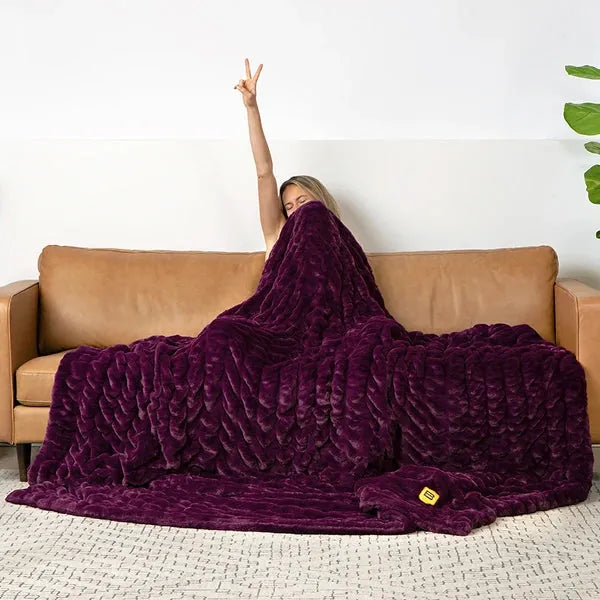 Big Blanket Cloud Luxe™ Blanket — Plum 6' x 6'