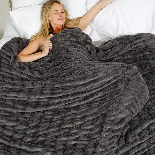 Big Blanket Cloud Luxe™ Blanket — Shadow 6' x 6'