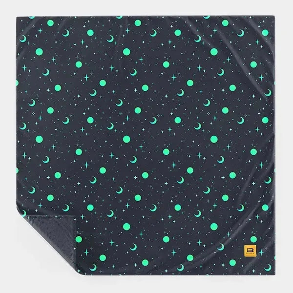 Big Blanket Original Stretch™ Blanket — 4-way stretch knit