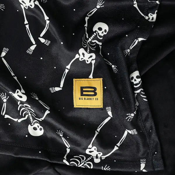Big Blanket Original Stretch™ Blanket — Skeletons