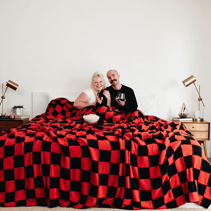 Big Blanket Сo Premier Plush Blanket, Red Checkered
