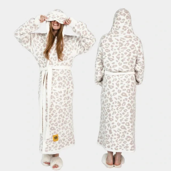 Big Blanket Premier Plush™ Robe in Snow Leopard