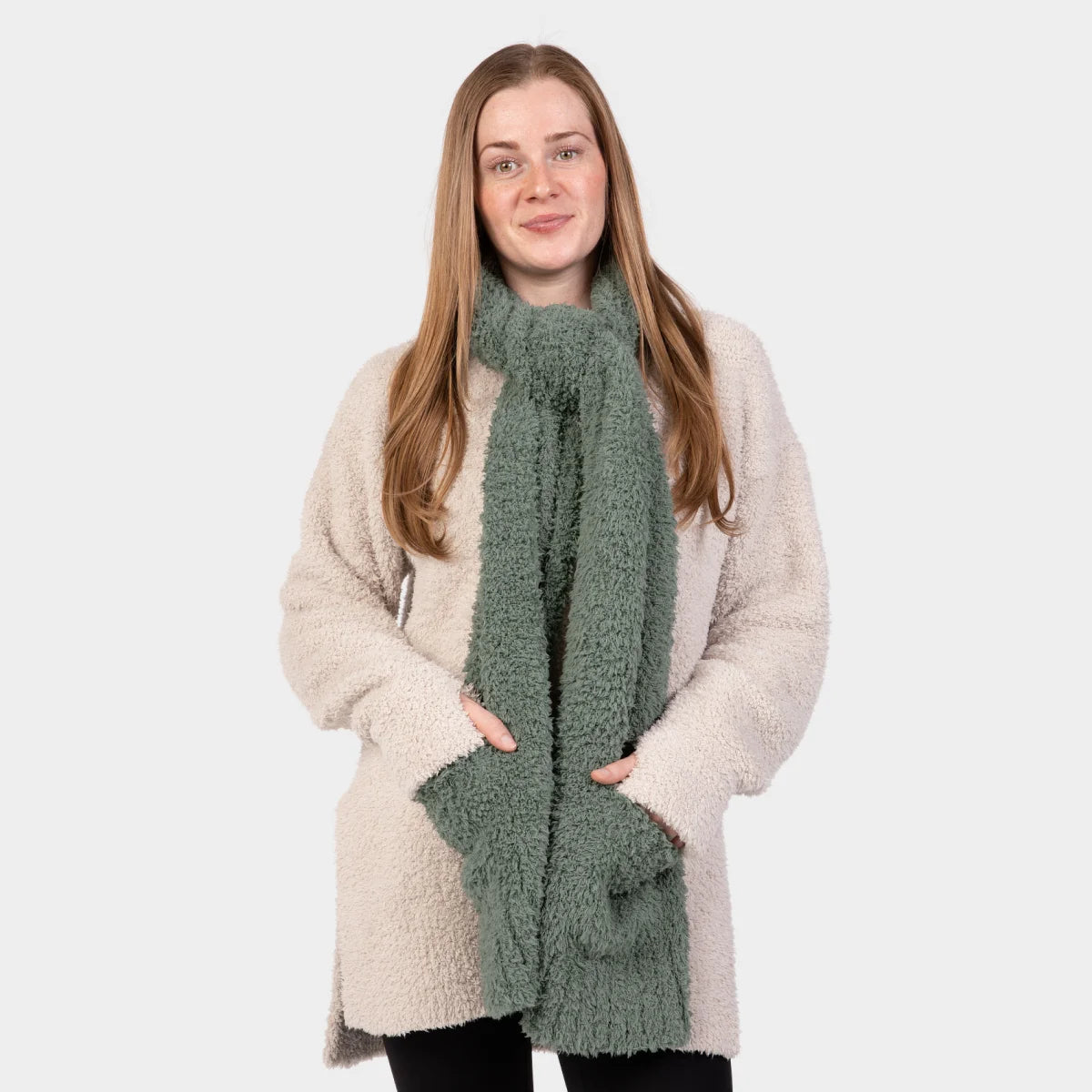 Scarf in Moss