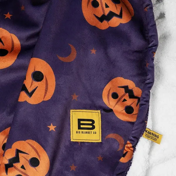 Big Blanket Sherpa Stretch™ Blanket in Jack O' Lanterns