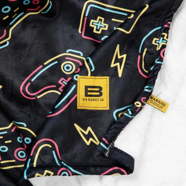 Big Blanket Sherpa Stretch™ Blanket in Player 1