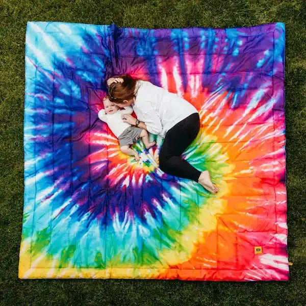 Big Blanket XL Outdoorsy™ Blanket — Bright Tie Dye