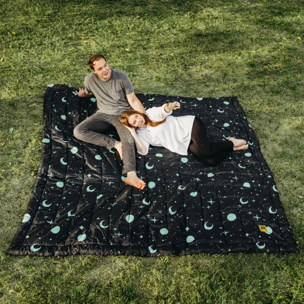 XL Outdoorsy™ Blanket