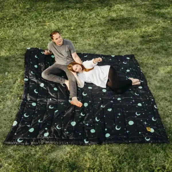 Big Blanket XL Outdoorsy™ Blanket — Galactic Glow