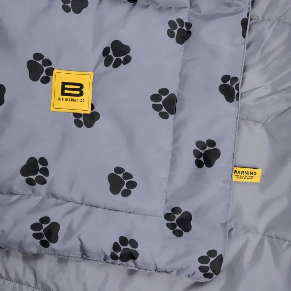 Big Blanket XL Outdoorsy™ Blanket — Paws