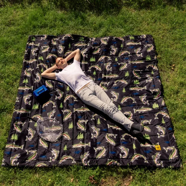 XL Outdoorsy™ Blanket