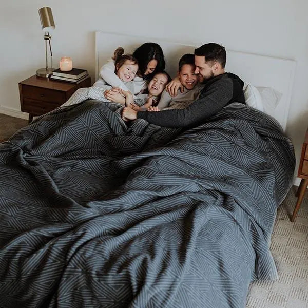 Big Blanket Premium Woven™ Blanket in Charcoal Zig