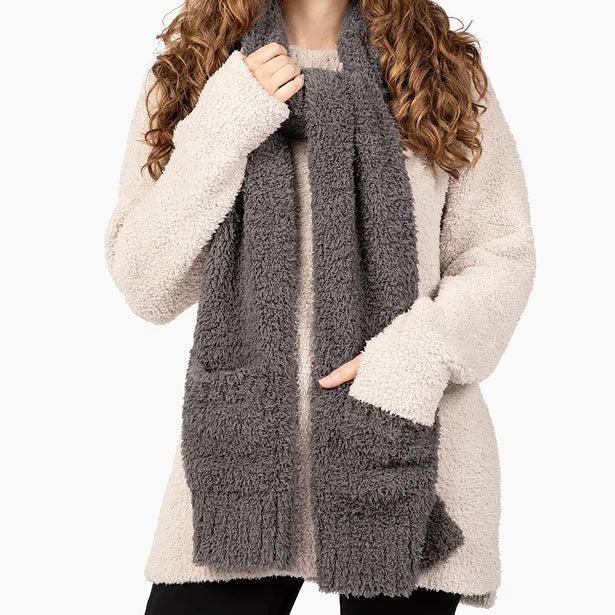 Scarf lifestyle